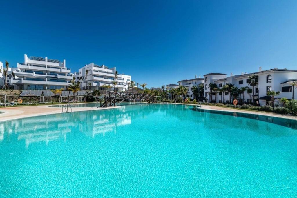 Apartment Seaviews Private Jacuzzi Rooftop&luxurious Living *