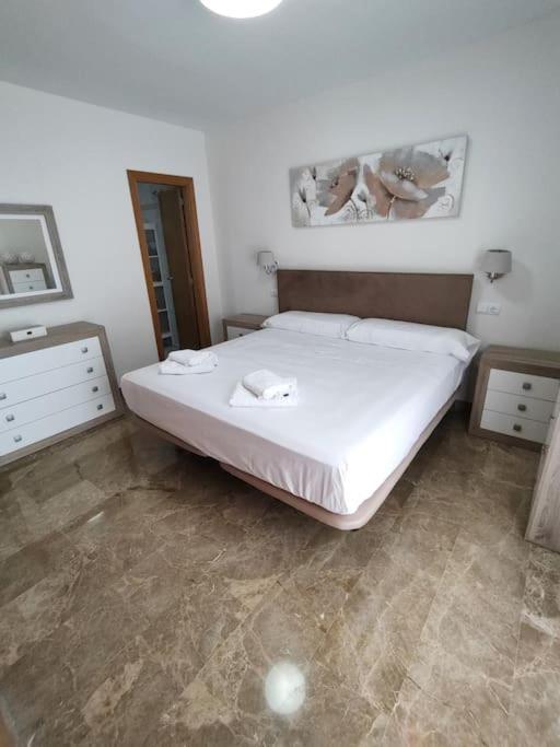 Apartment Full With Private Pool *
