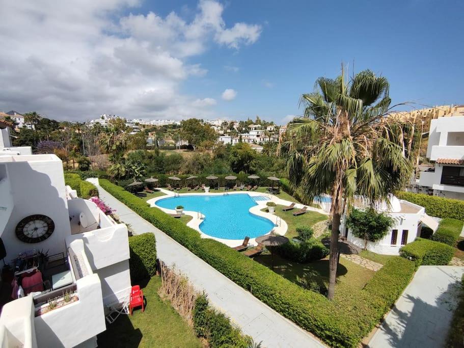 Full With Private Pool *