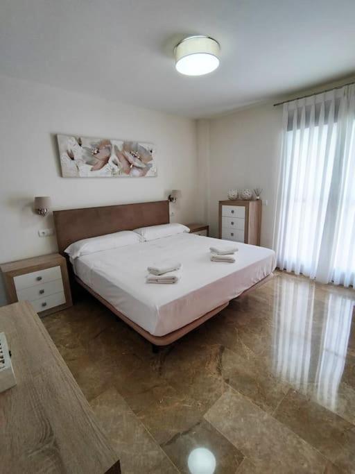 Full With Private Pool