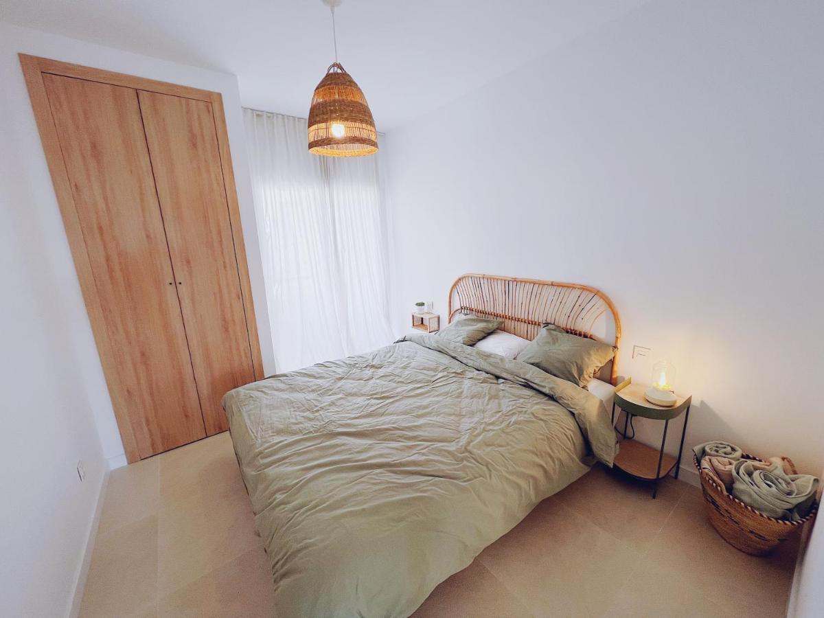 Unique & Fashionable 3 Bedroom - Views *