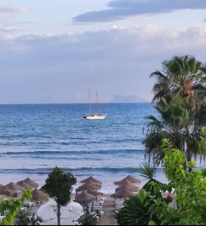 Apartamento A 150 Metros De La Playa Y Del Puerto Deportivo