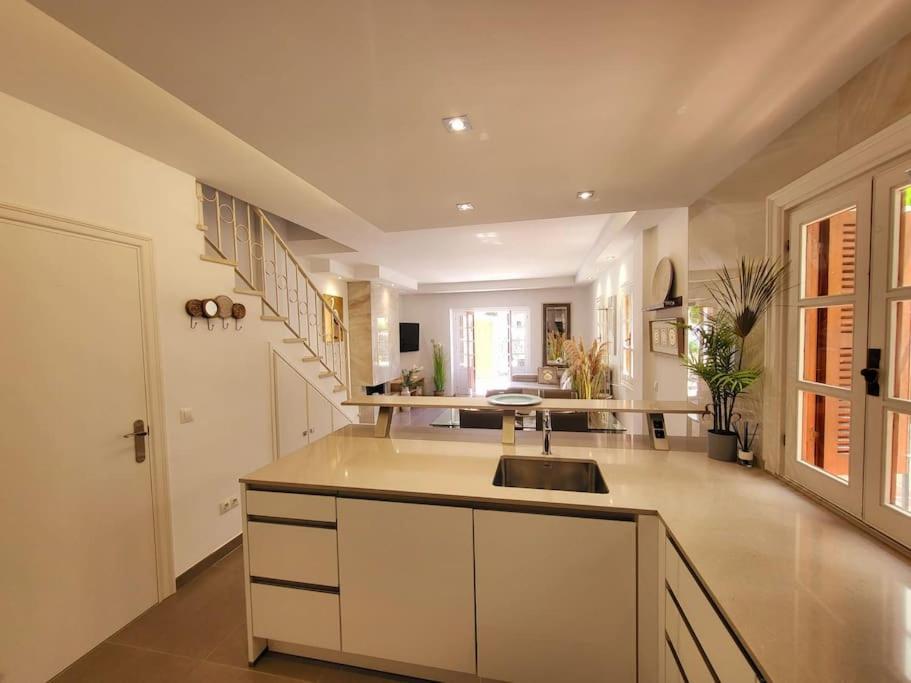 Chic Townhouse By The Sea @ Villacana Playa! Appartement *