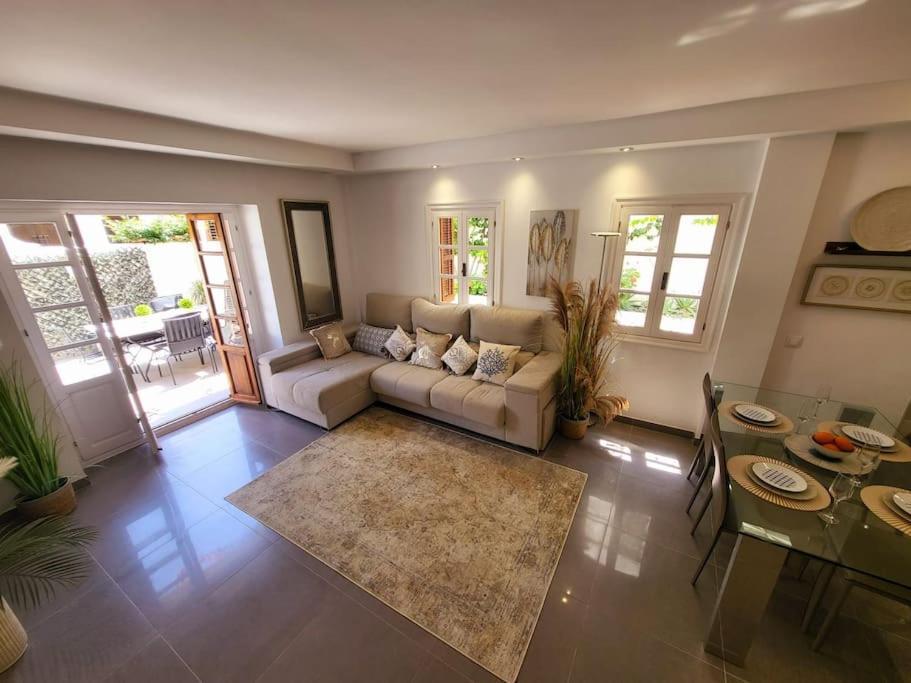 Chic Townhouse By The Sea @ Villacana Playa! Appartement