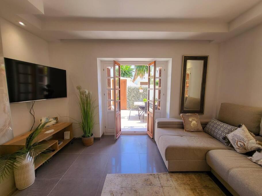 Chic Townhouse By The Sea @ Villacana Playa! Appartement *