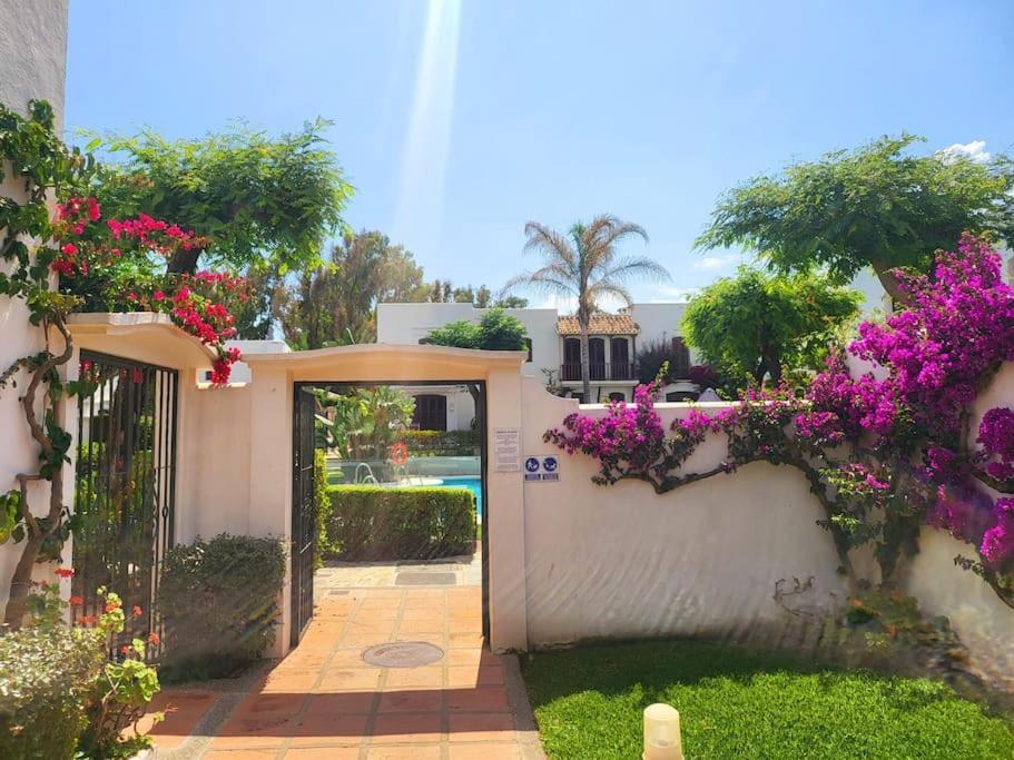 Chic Townhouse By The Sea @ Villacana Playa! Appartement *