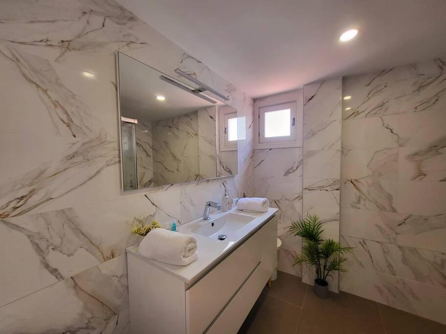 Apartment Chic Townhouse By The Sea @ Villacana Playa! Estepona