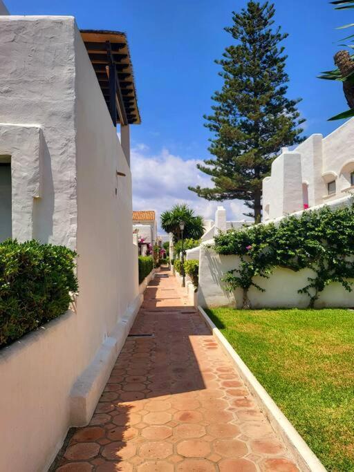 Chic Townhouse By The Sea @ Villacana Playa! * Estepona