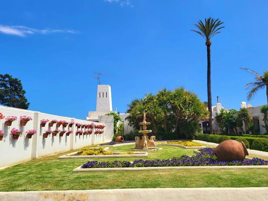 Chic Townhouse By The Sea @ Villacana Playa! Appartement Estepona