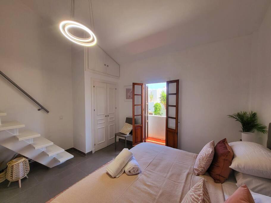 Chic Townhouse By The Sea @ Villacana Playa! Appartement *
