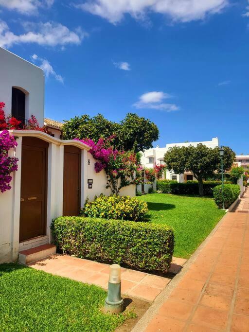 Chic Townhouse By The Sea @ Villacana Playa! Estepona