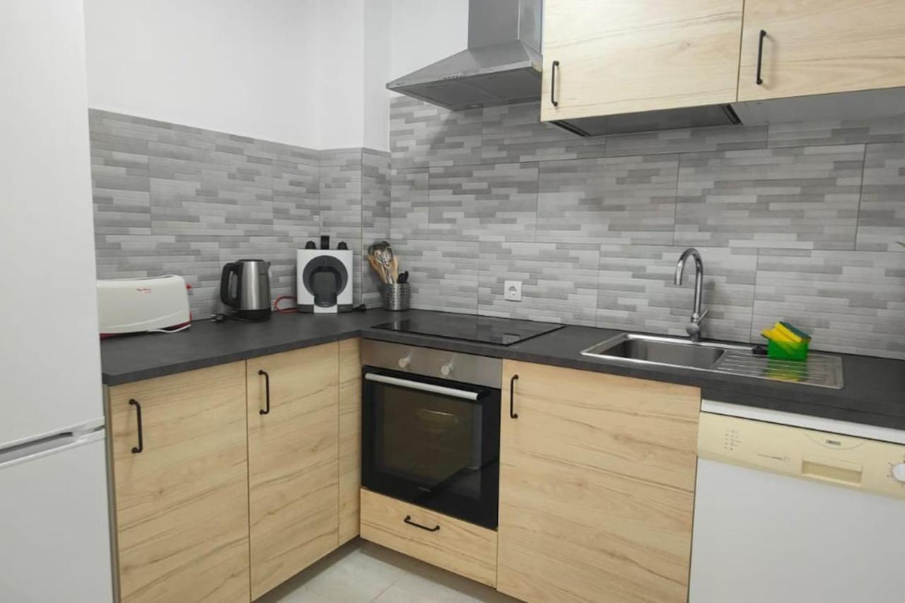 The Pearl Of Pinacho - Front & Swimming Pool Apartment *