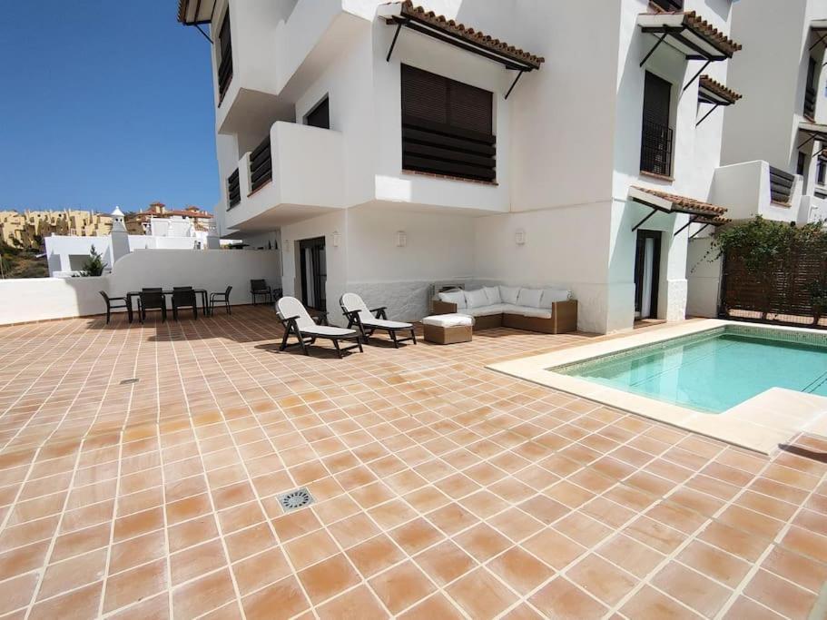 Full With Private Pool * Estepona