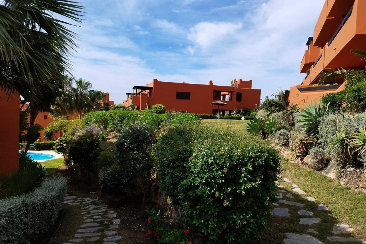 Jardines De Nueva Galera Estepona