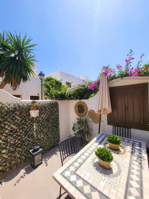 Chic Townhouse By The Sea @ Villacana Playa! Appartement Estepona