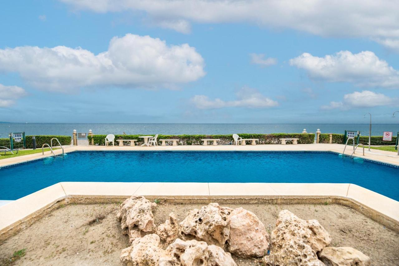Estepona Beach Apartment Apartment
