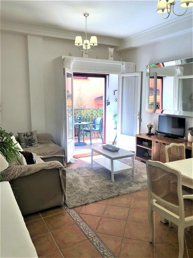 Elegant 2br Puerto Banus Marbella Just 12 Minutes Away By G00giemaps Apartment *