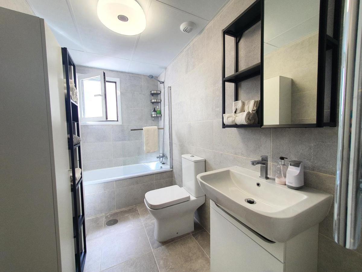 New 3 Bed Town With Pool Apartment Estepona