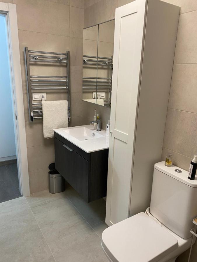 New 3 Bed Town With Pool Apartment