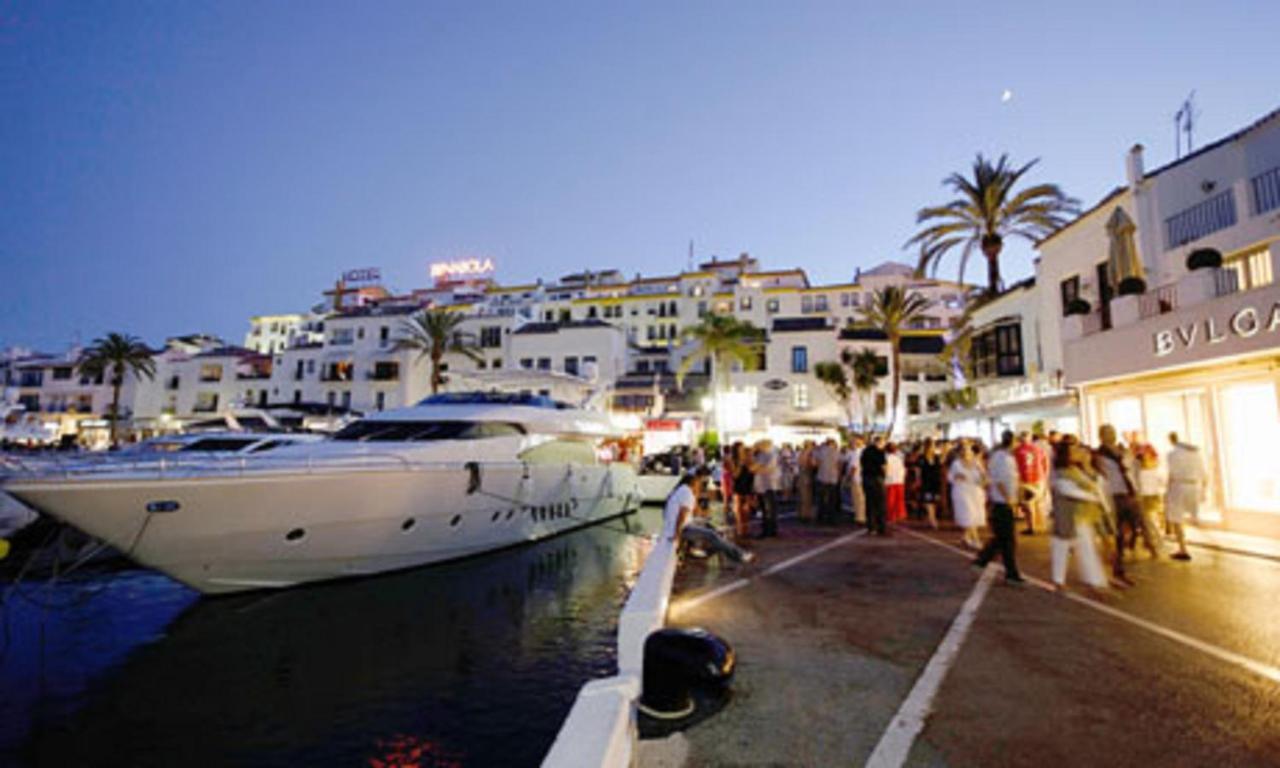 Elegant 2br Puerto Banus Marbella Just 12 Minutes Away By G00giemaps Apartment Estepona