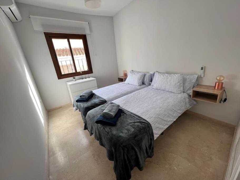 Piso Moderno En El Centro Historico A 3 Min Del Mar Estepona