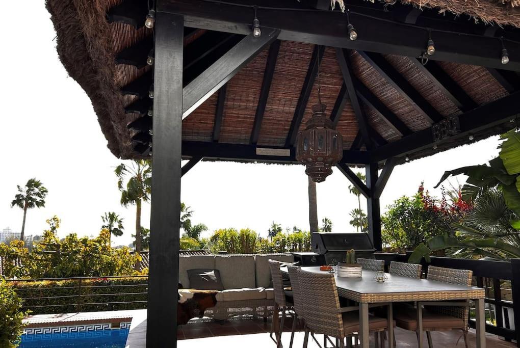 Sunkissed Luxury Panoramic Seaview In Marbella Pousada