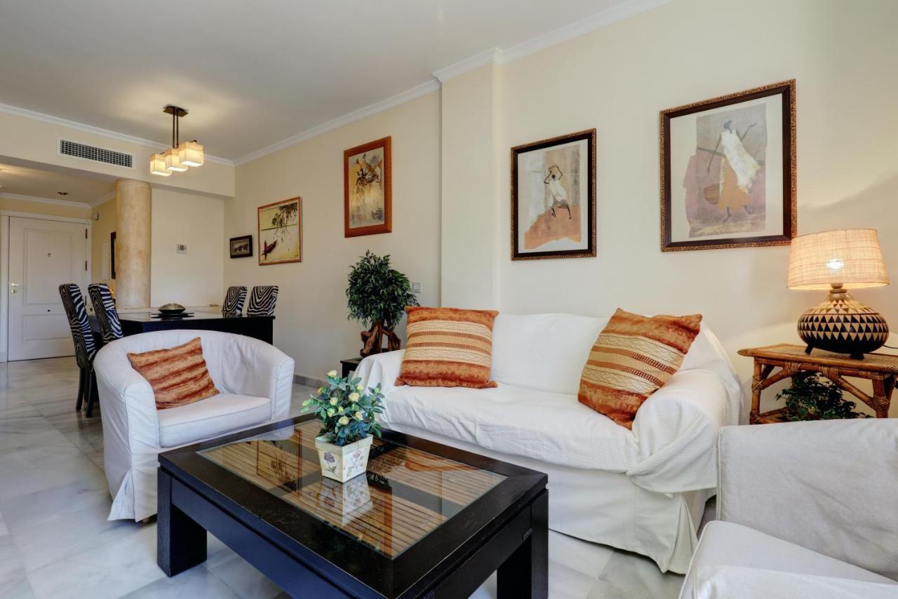 Fairytale Hacienda Del Sol 3 Bedroom Flat Apartment