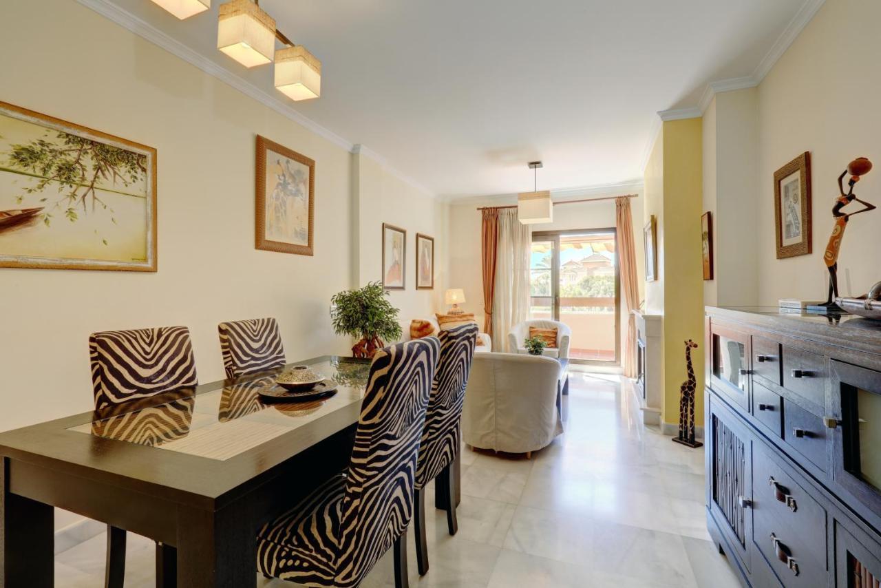 Fairytale Hacienda Del Sol 3 Bedroom Flat Estepona