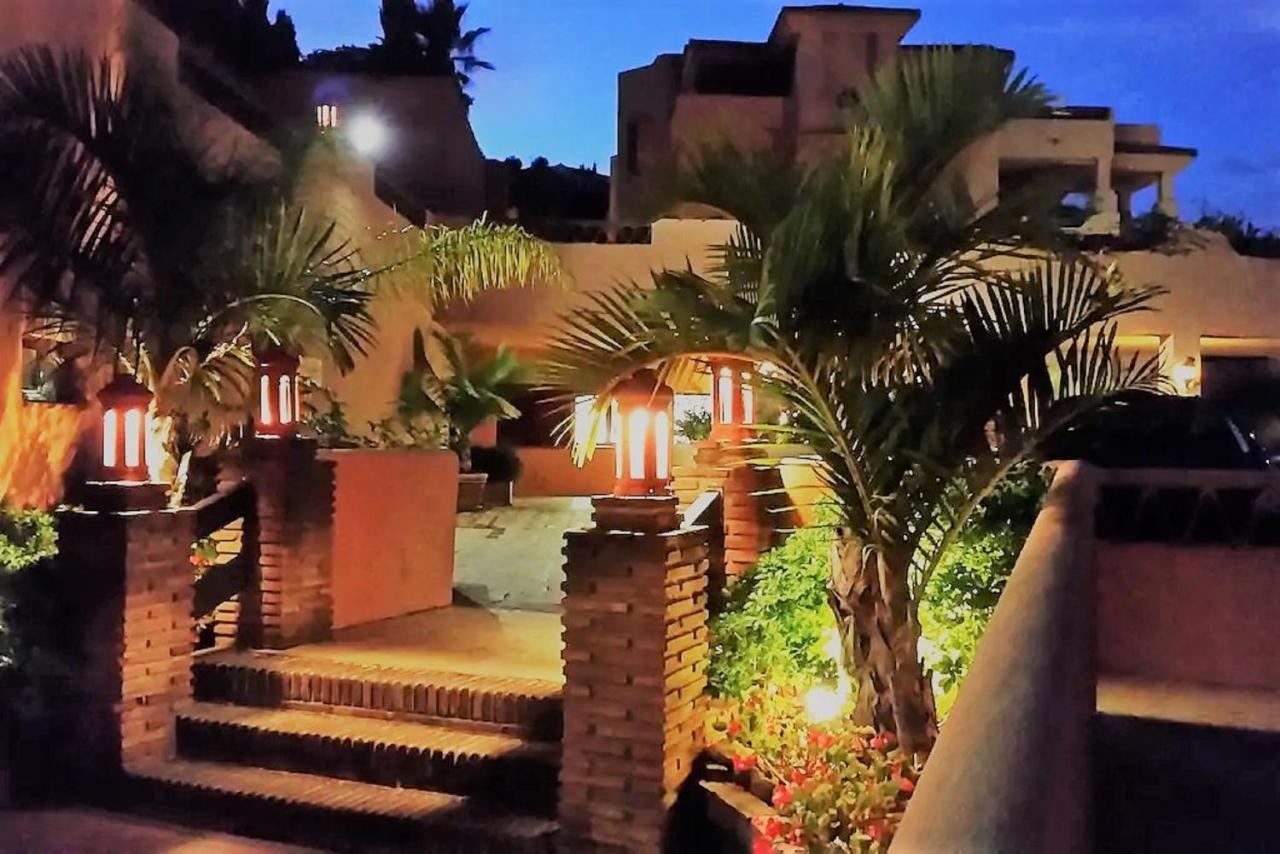 Elegant 2br Puerto Banus Marbella Just 12 Minutes Away By G00giemaps Apartment Estepona