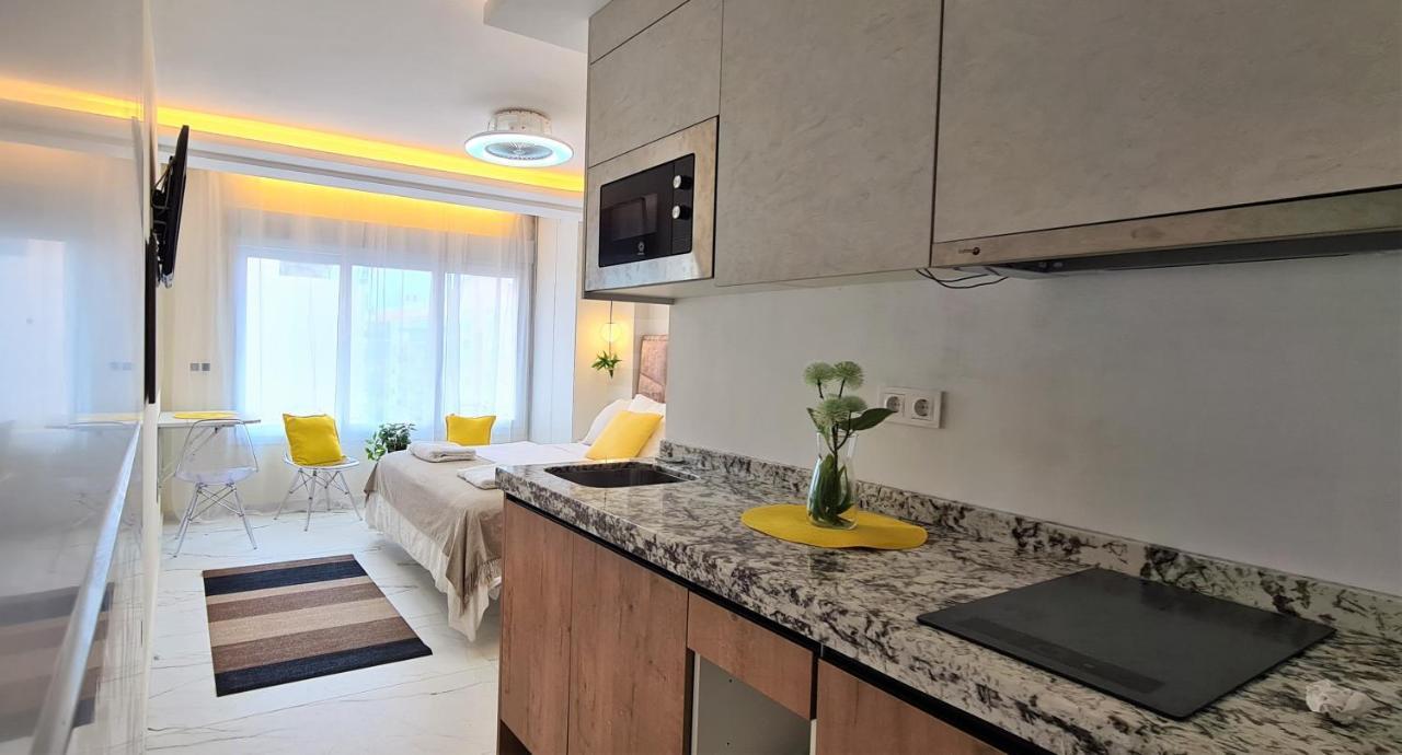 Rada Abc & Estudios A Appartement Estepona