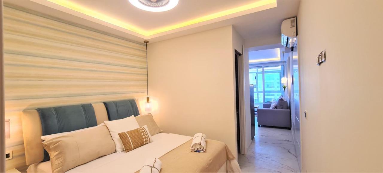 Rada Abc & Estudios A * Estepona