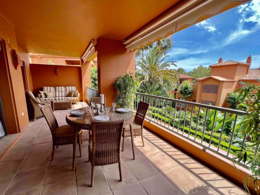 3 Bedroom In A Gorgeous Complex Apartment