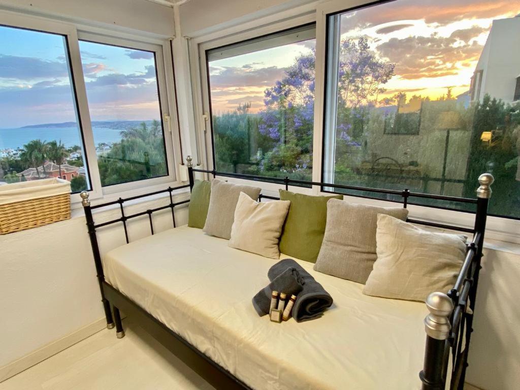 Mikaela House Marbella Malaga *