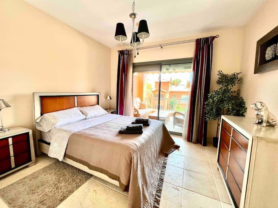 Apartment 3 Bedroom In A Gorgeous Complex
