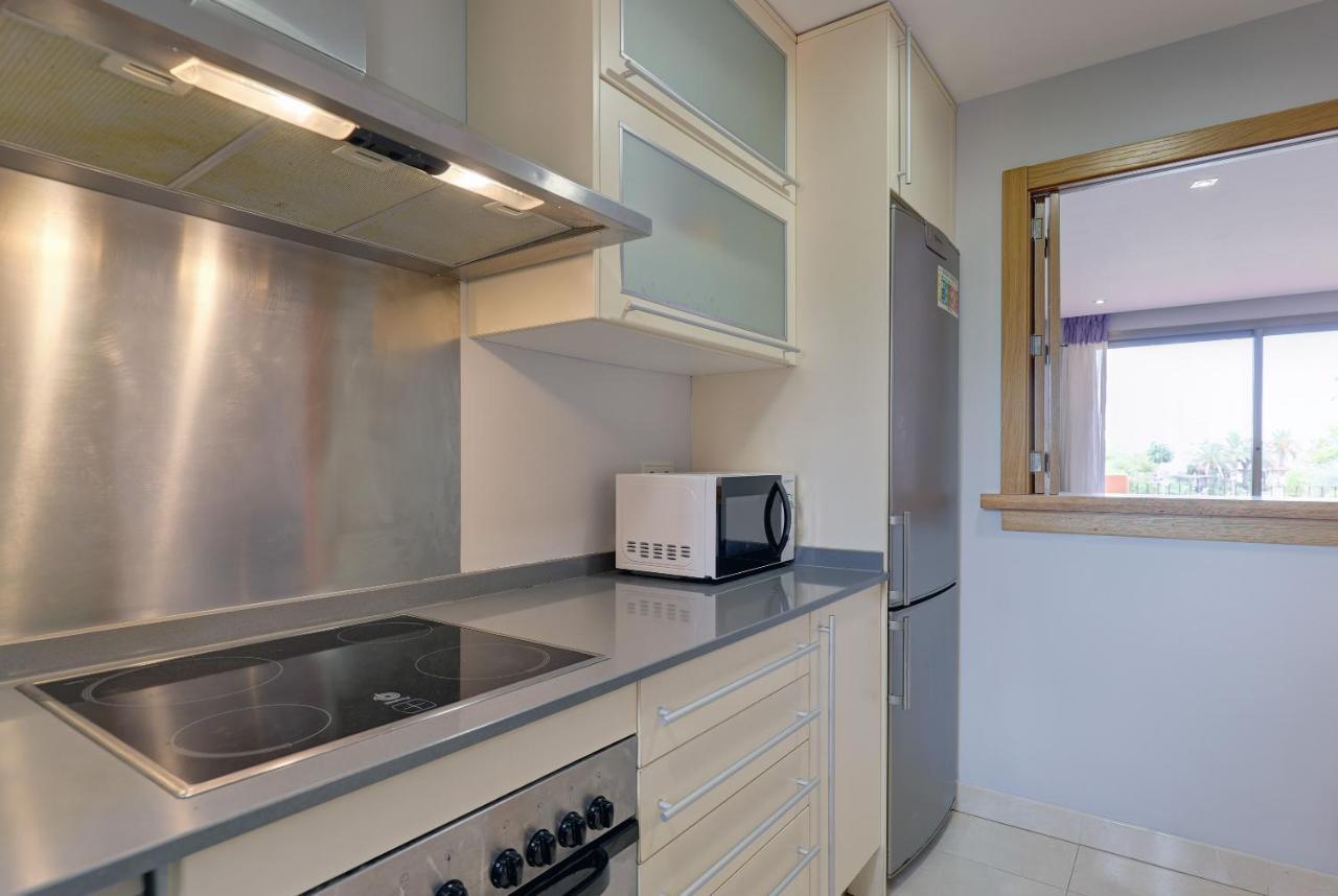 Luxury 3 Bed Sea Views With Pool Apartment Estepona