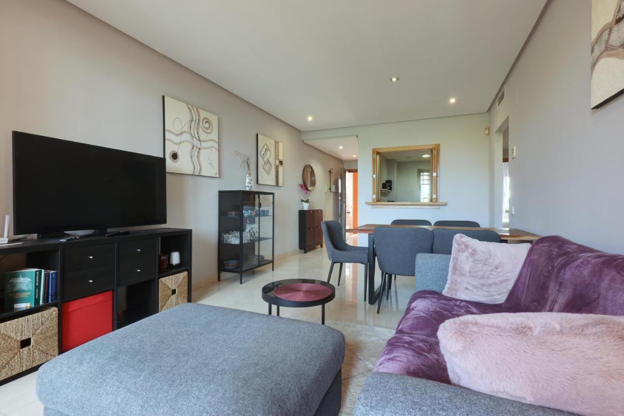 Apartment Luxury 3 Bed Sea Views With Pool Estepona