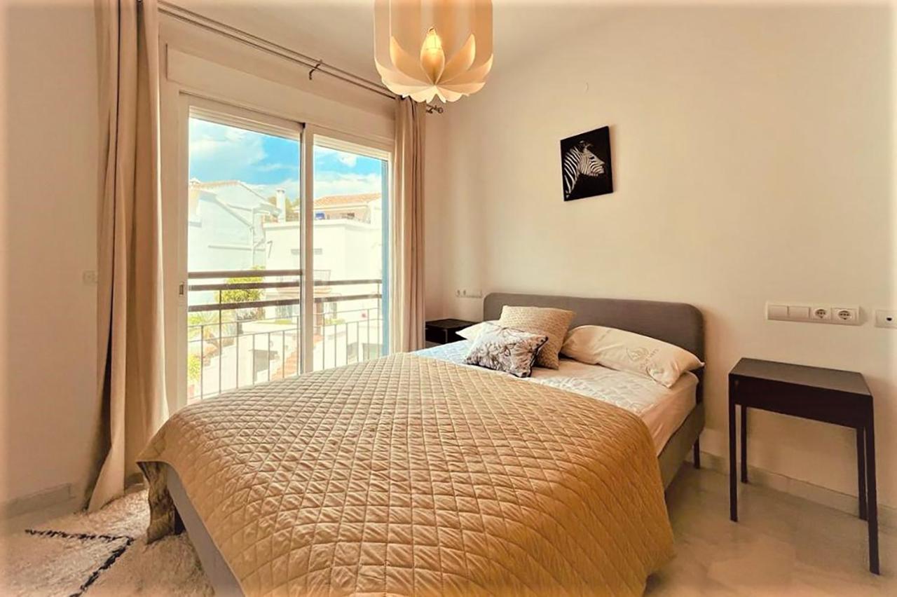 West Townhouse Lobon Estepona