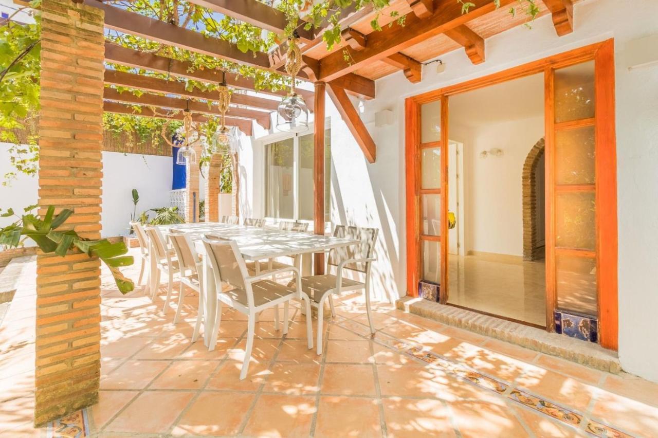 Villa Arcadia - Avenida 28 De Adelfas 29680 Estepona, Malaga