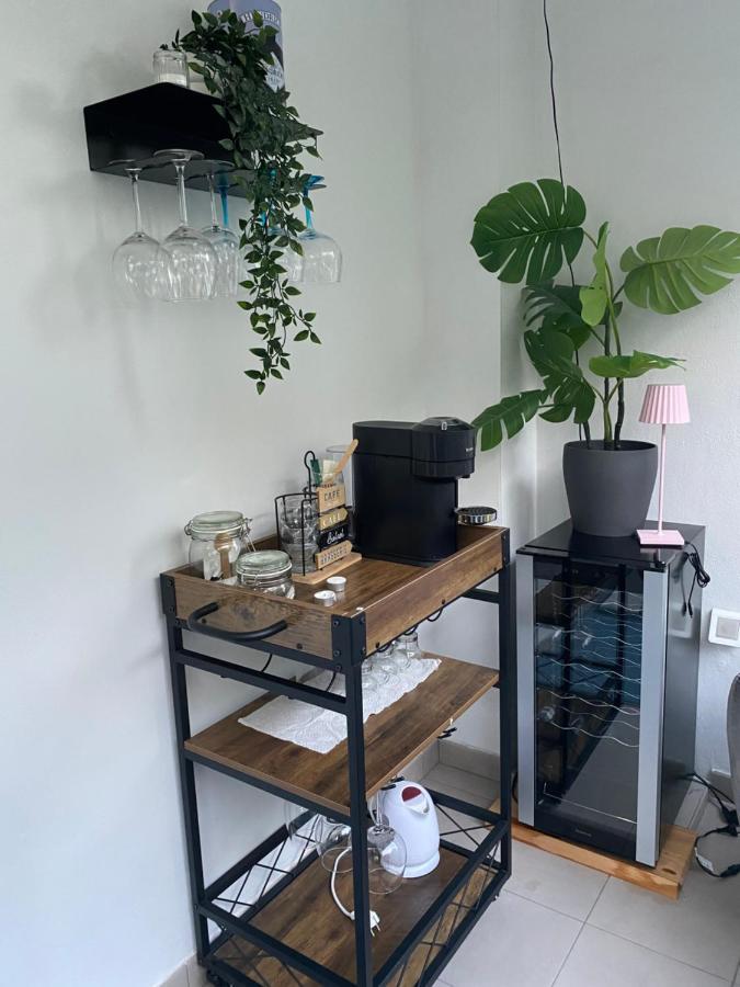 Apartment New 3 Bed Town With Pool