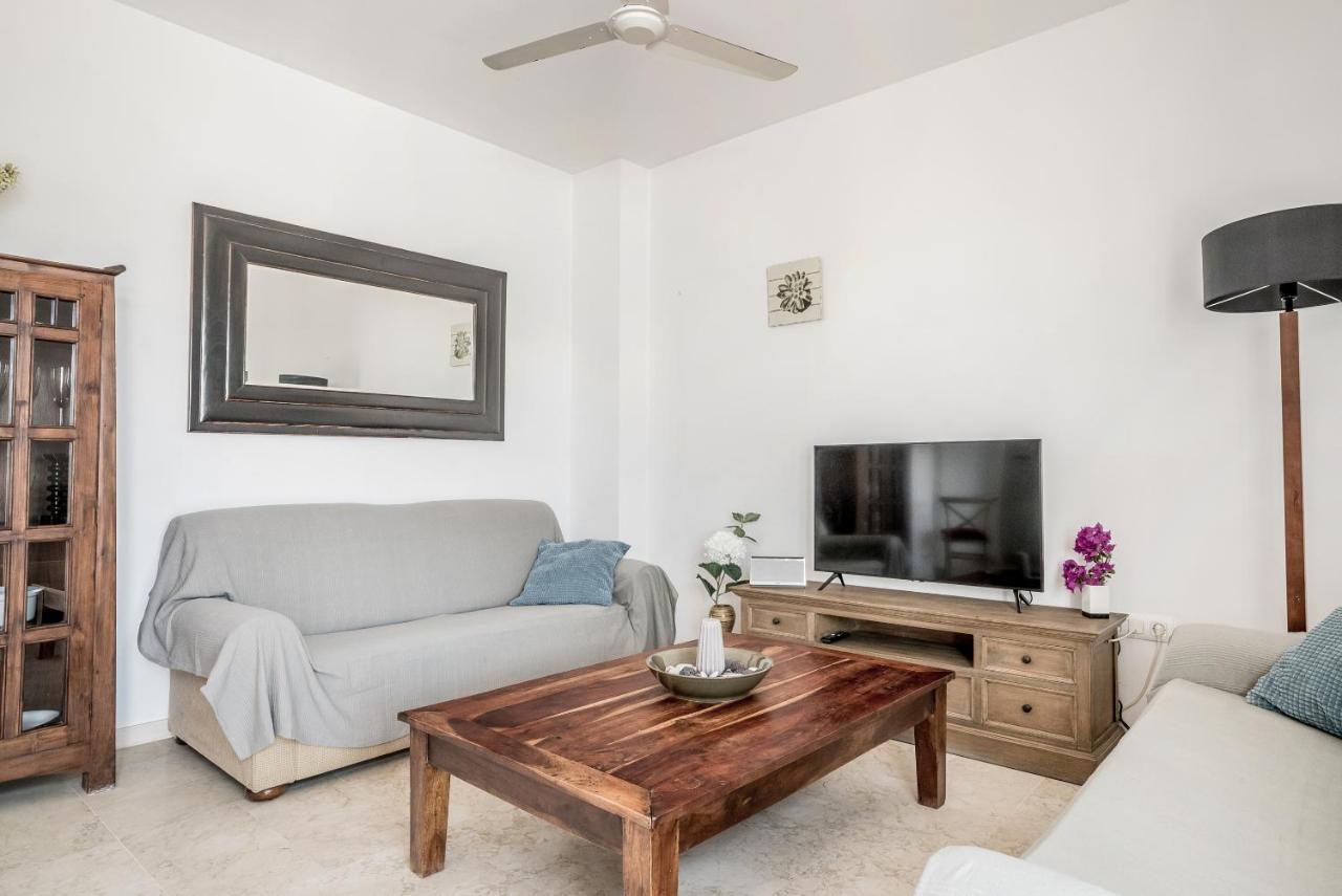Apartamento 2 Bedroom Close To The Sea