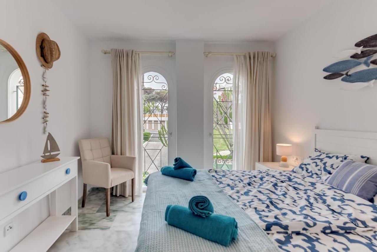 Estepona Beach Apartment *