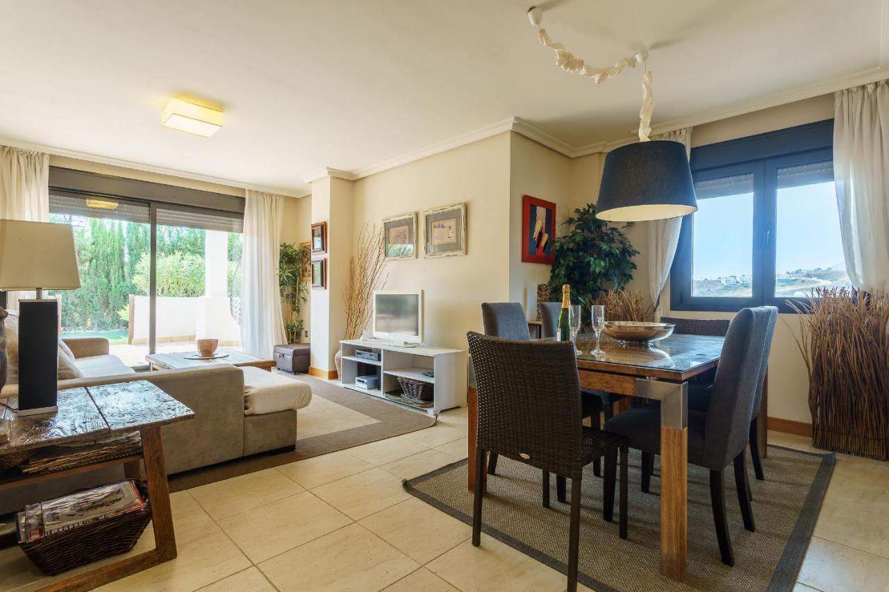 Apartment La Resina Country Golf - Estepona Marbella - Bajo Con Jardin Privado Y Solarium