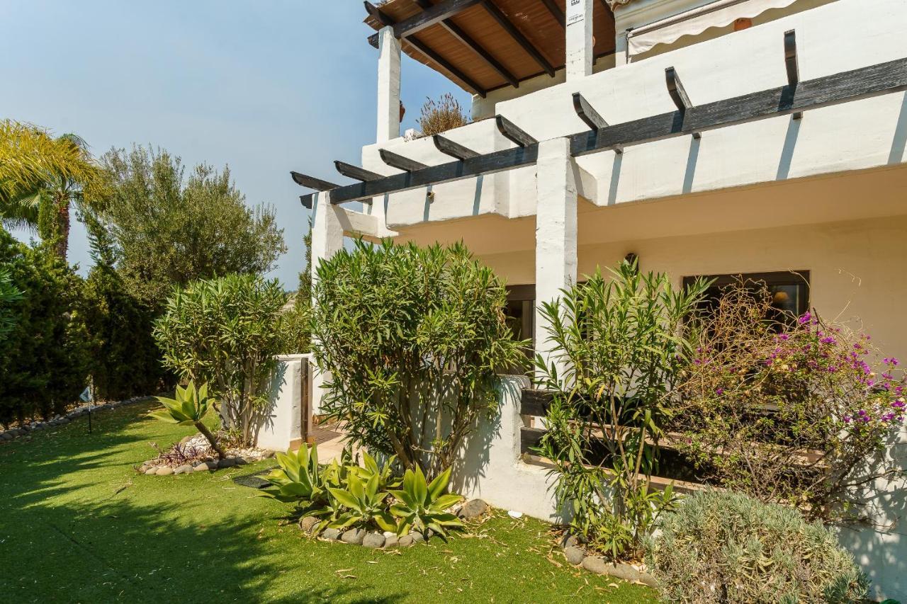 La Resina Country Golf - Estepona Marbella - Bajo Con Jardin Privado Y Solarium Estepona
