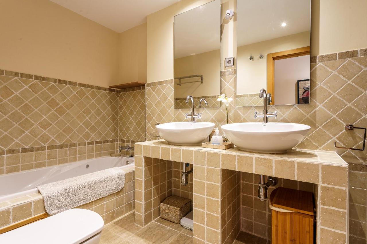 La Resina Country Golf - Estepona Marbella - Bajo Con Jardin Privado Y Solarium *