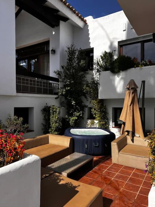 Pousada Sunkissed Luxury Panoramic Seaview In Marbella