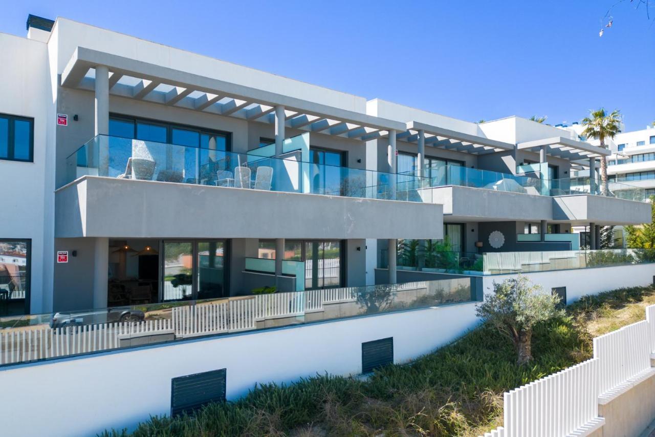 25 Mesas Big Terrace With Indoor & Outdoor Pool & Gym *