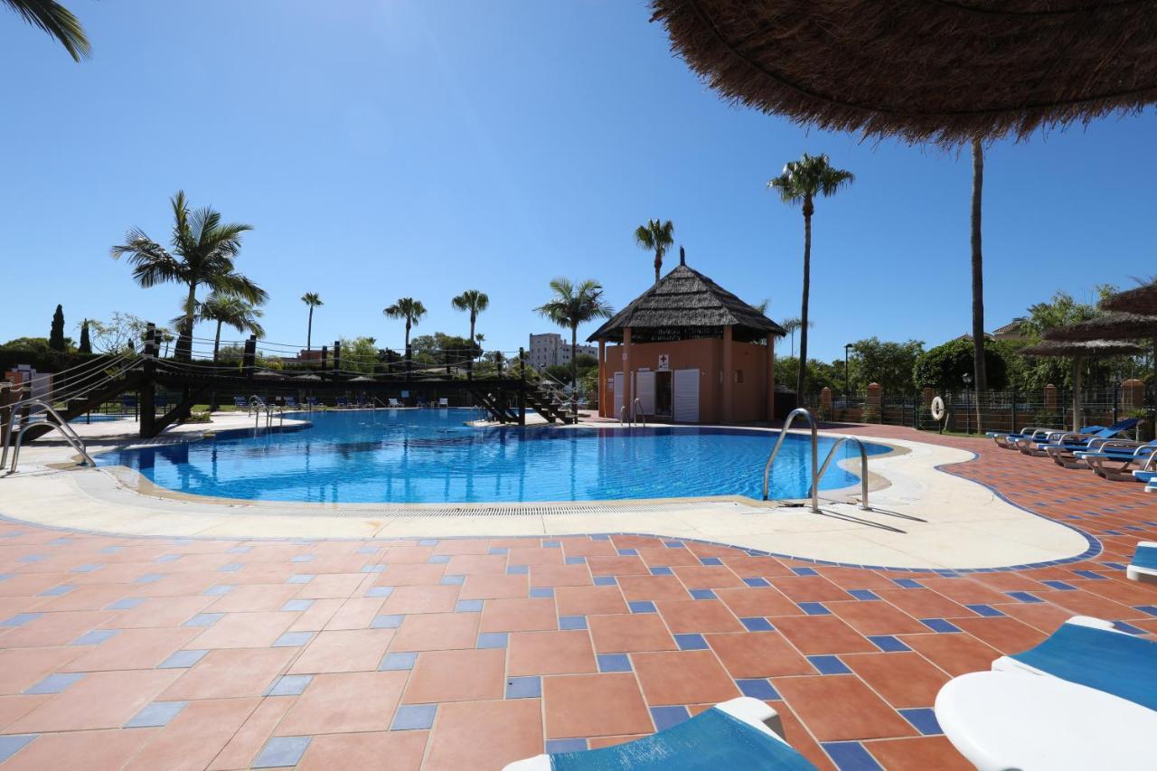 Fairytale Hacienda Del Sol 3 Bedroom Flat Apartment Estepona