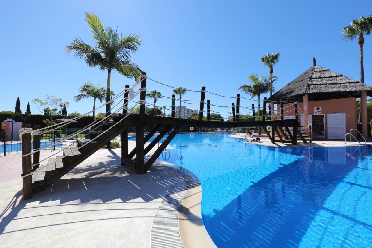 Fairytale Hacienda Del Sol 3 Bedroom Flat Apartment *