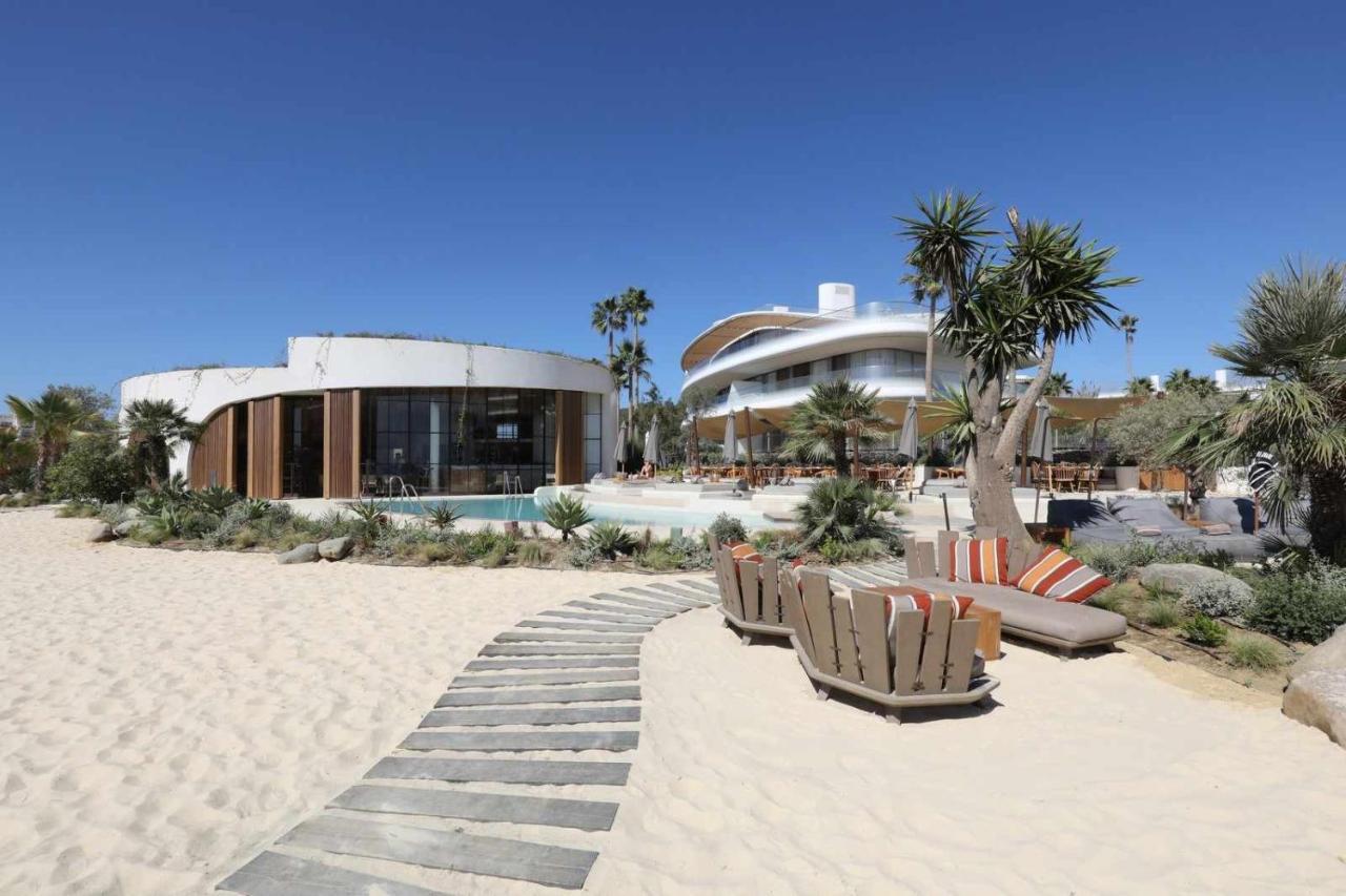 Theedgebythesea Dolphin * Estepona