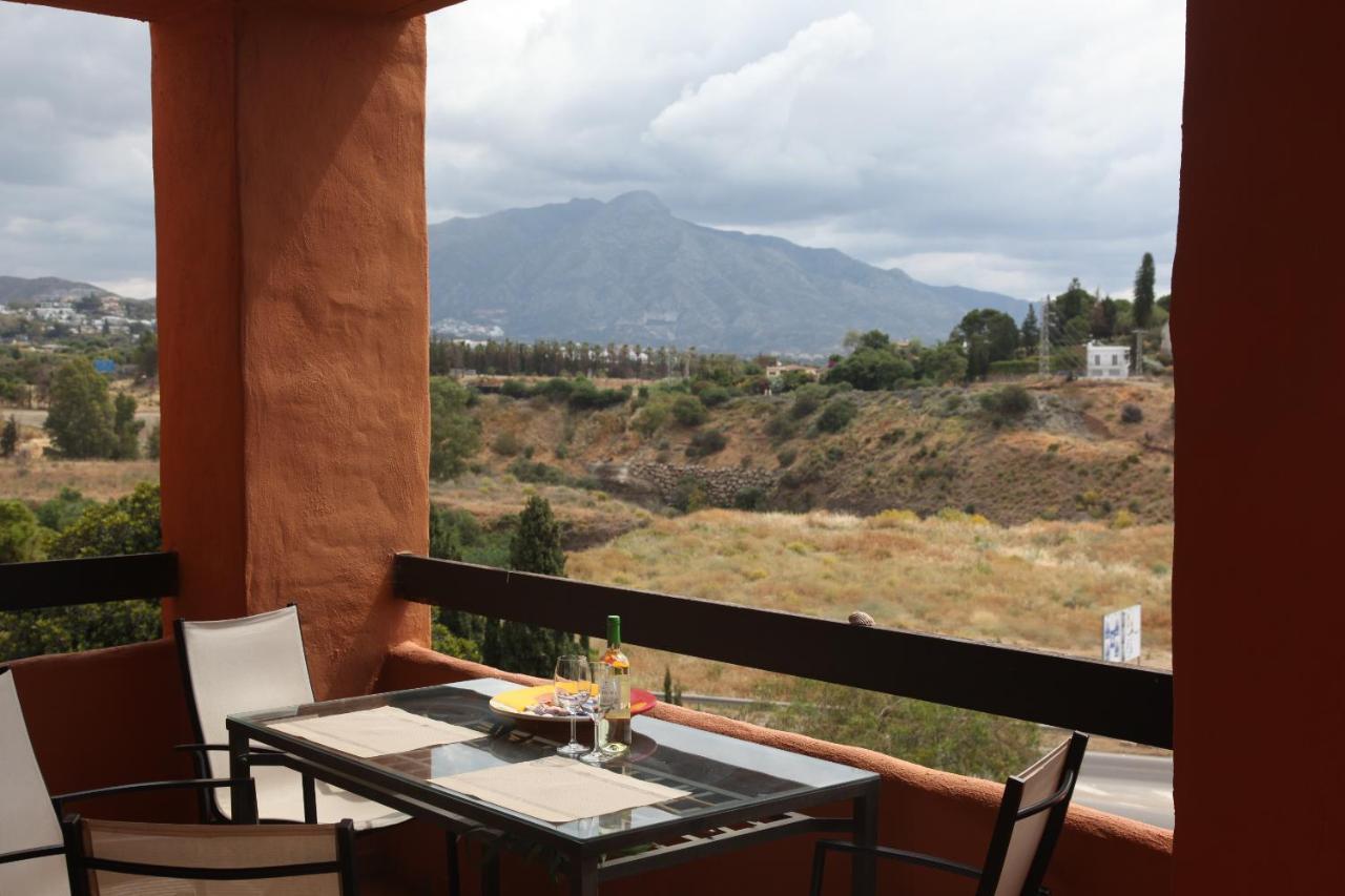 Your Oasis Of Luxury And Leisure At Gazules Del Sol In Marbella Area - Benahavis Estepona